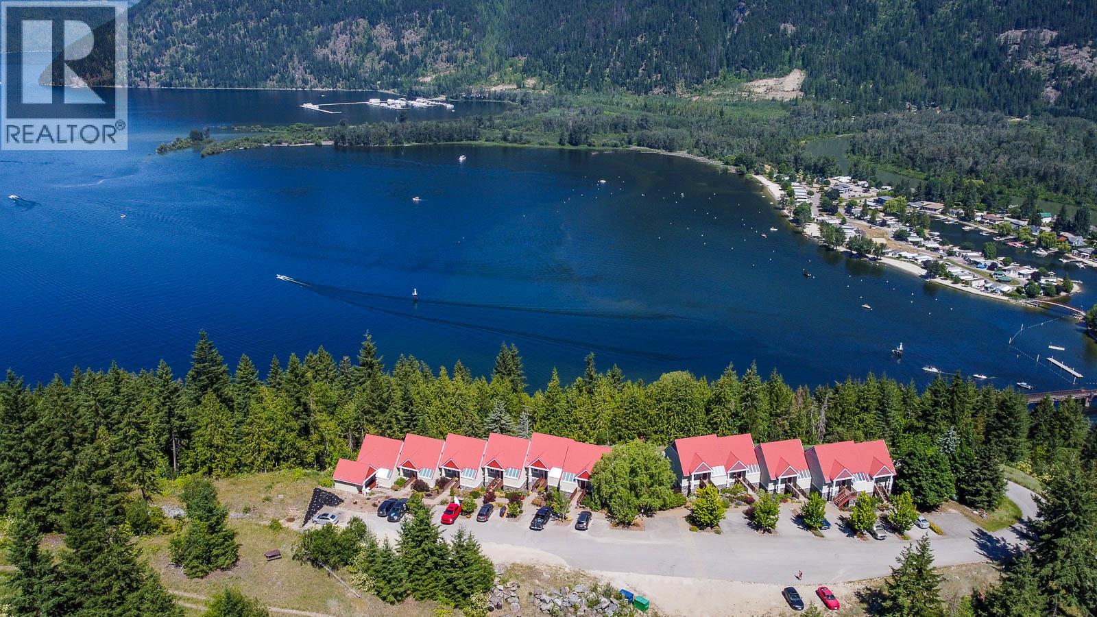 500 Old Spallumcheen Road Unit# 104, Sicamous