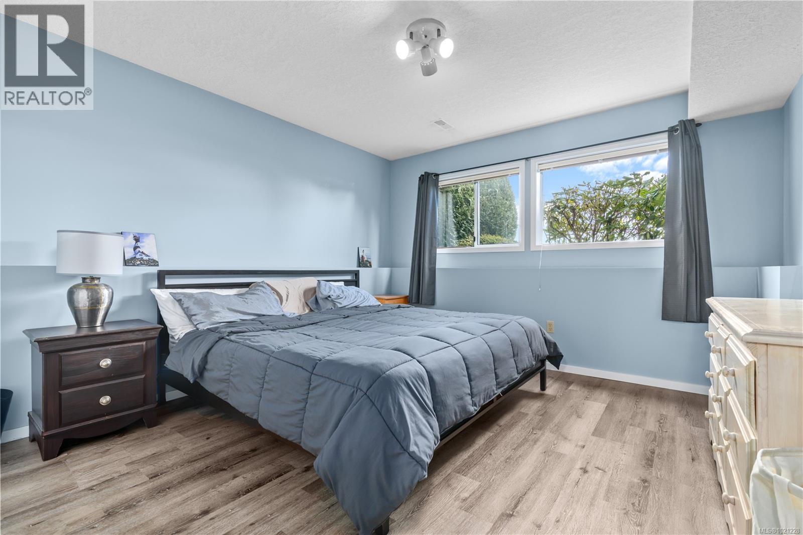 6524 Bella Vista Dr, Central Saanich