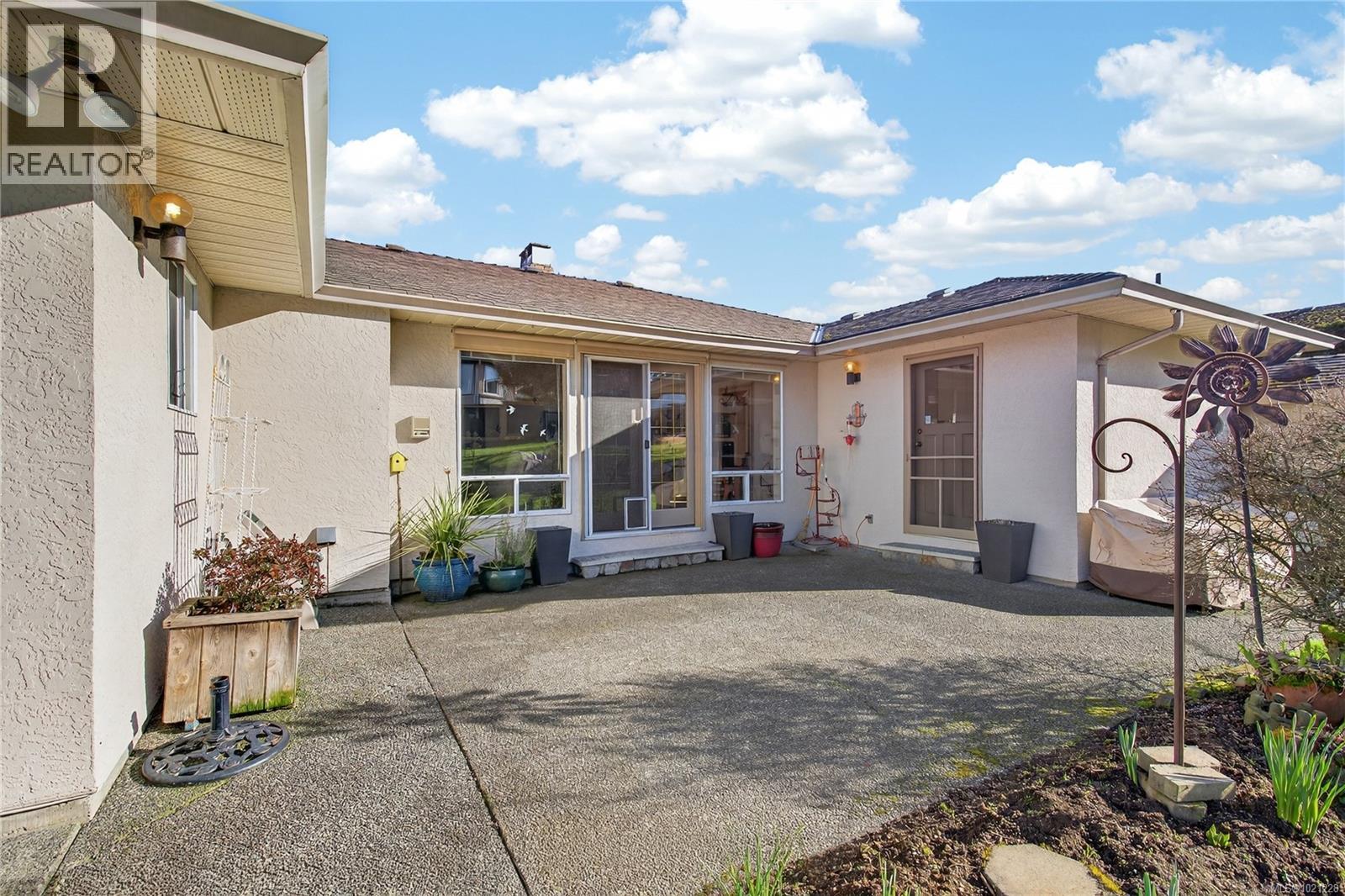 6524 Bella Vista Dr, Central Saanich