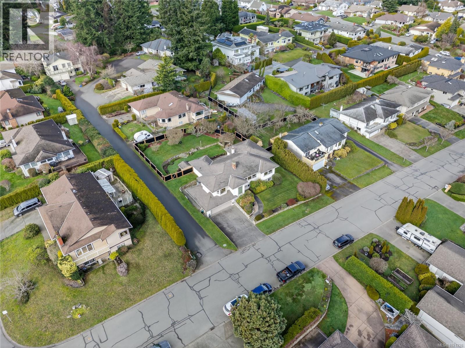 6524 Bella Vista Dr, Central Saanich