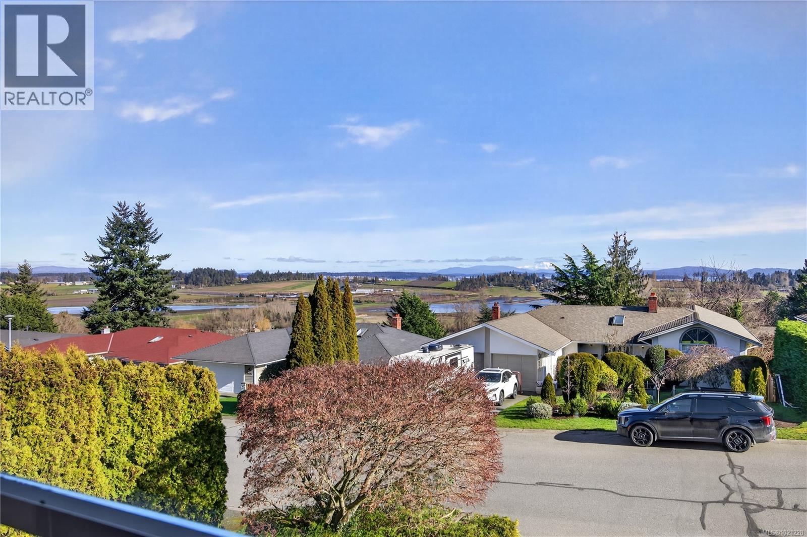 6524 Bella Vista Dr, Central Saanich