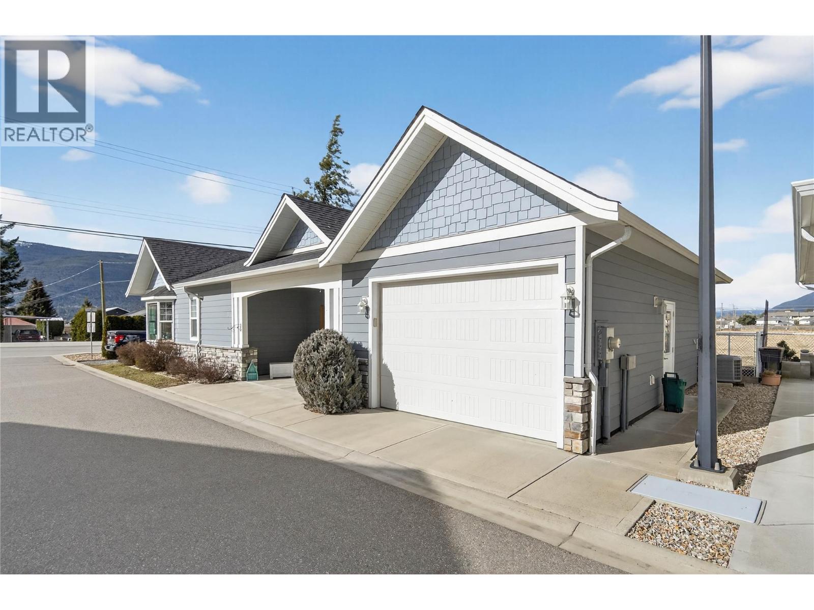 1330 10 Street SW Unit# 1, Salmon Arm