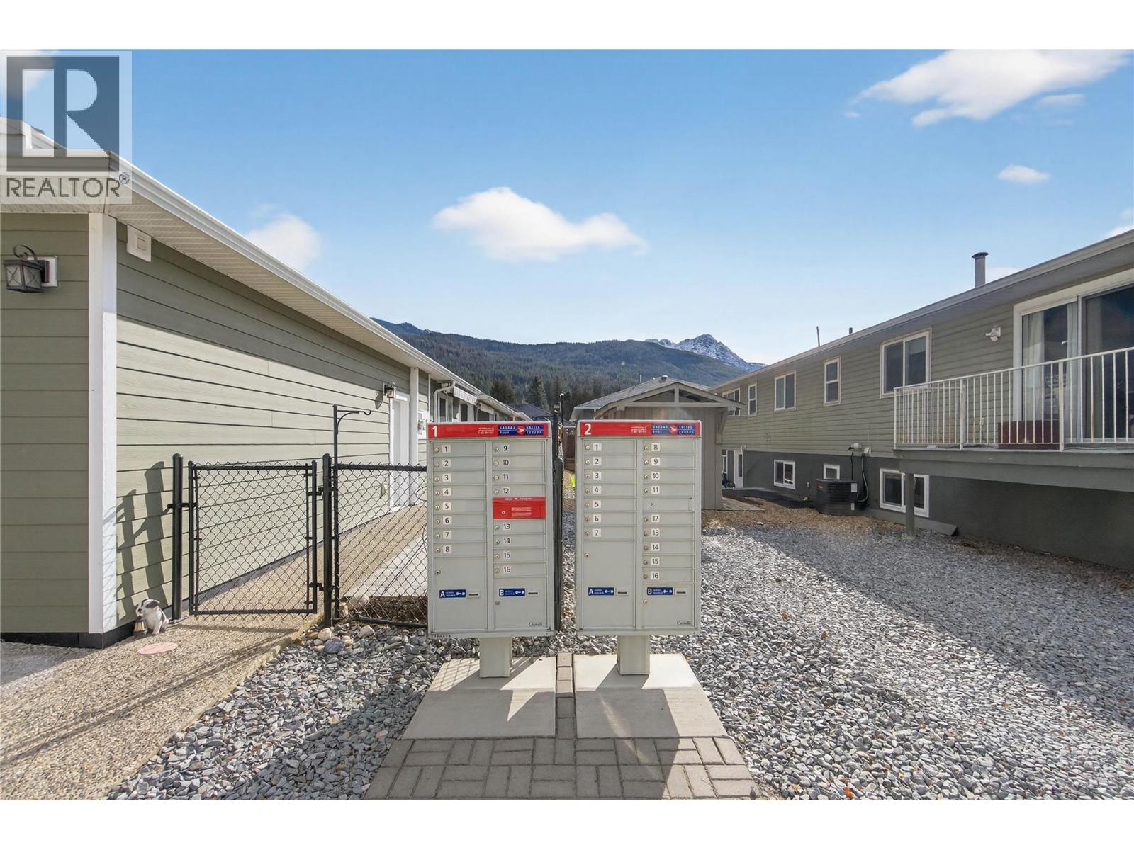 1330 10 Street SW Unit# 1, Salmon Arm