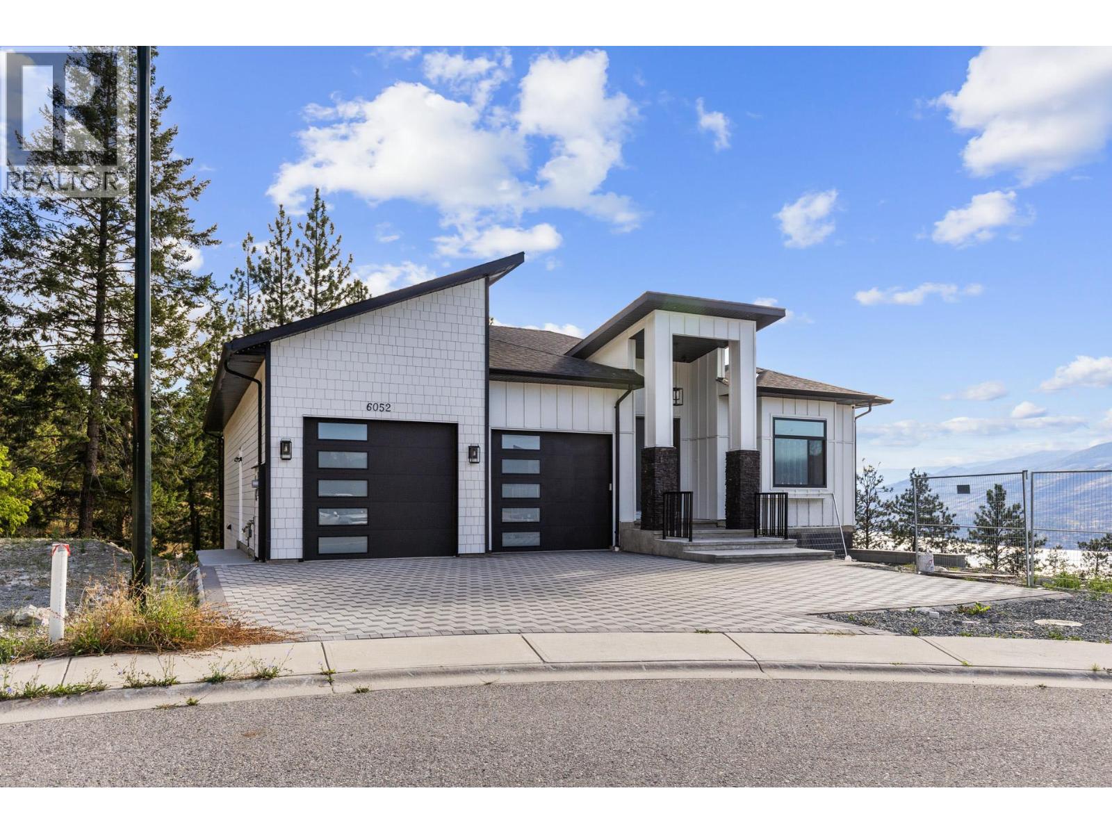 6052 Gerrie Road - 1