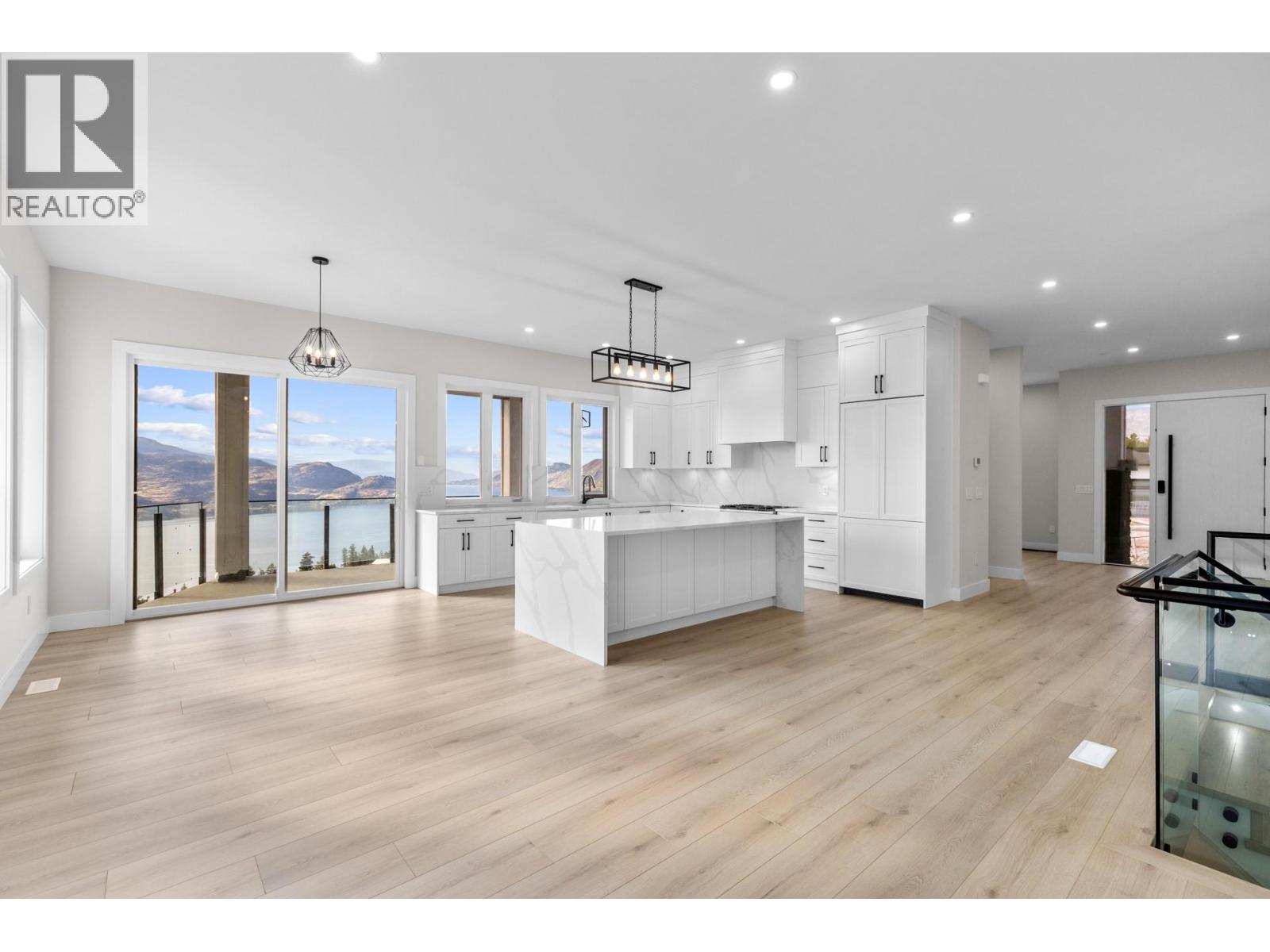 6052 Gerrie Road, Peachland