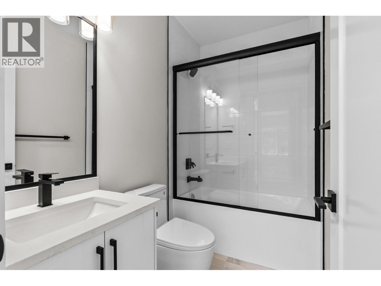 6052 Gerrie Road, Peachland