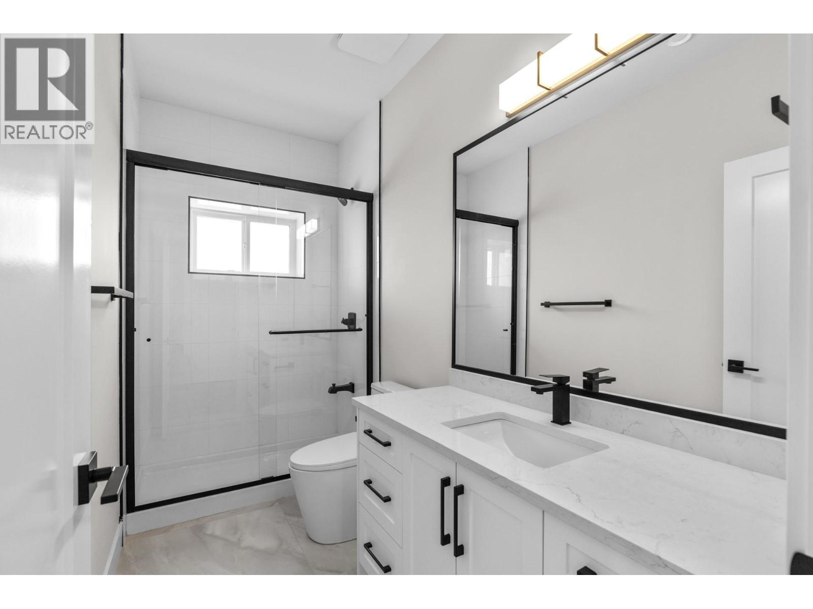 6052 Gerrie Road, Peachland