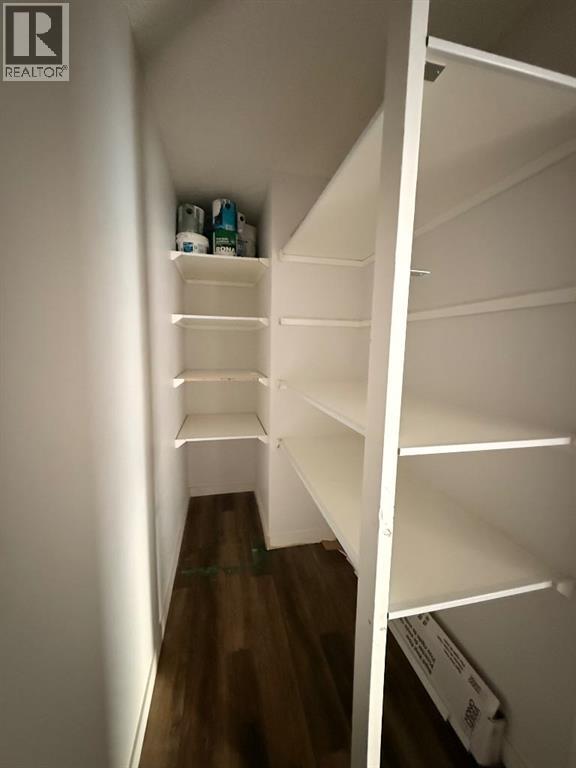 111 Charles Avenue, Fort McMurray