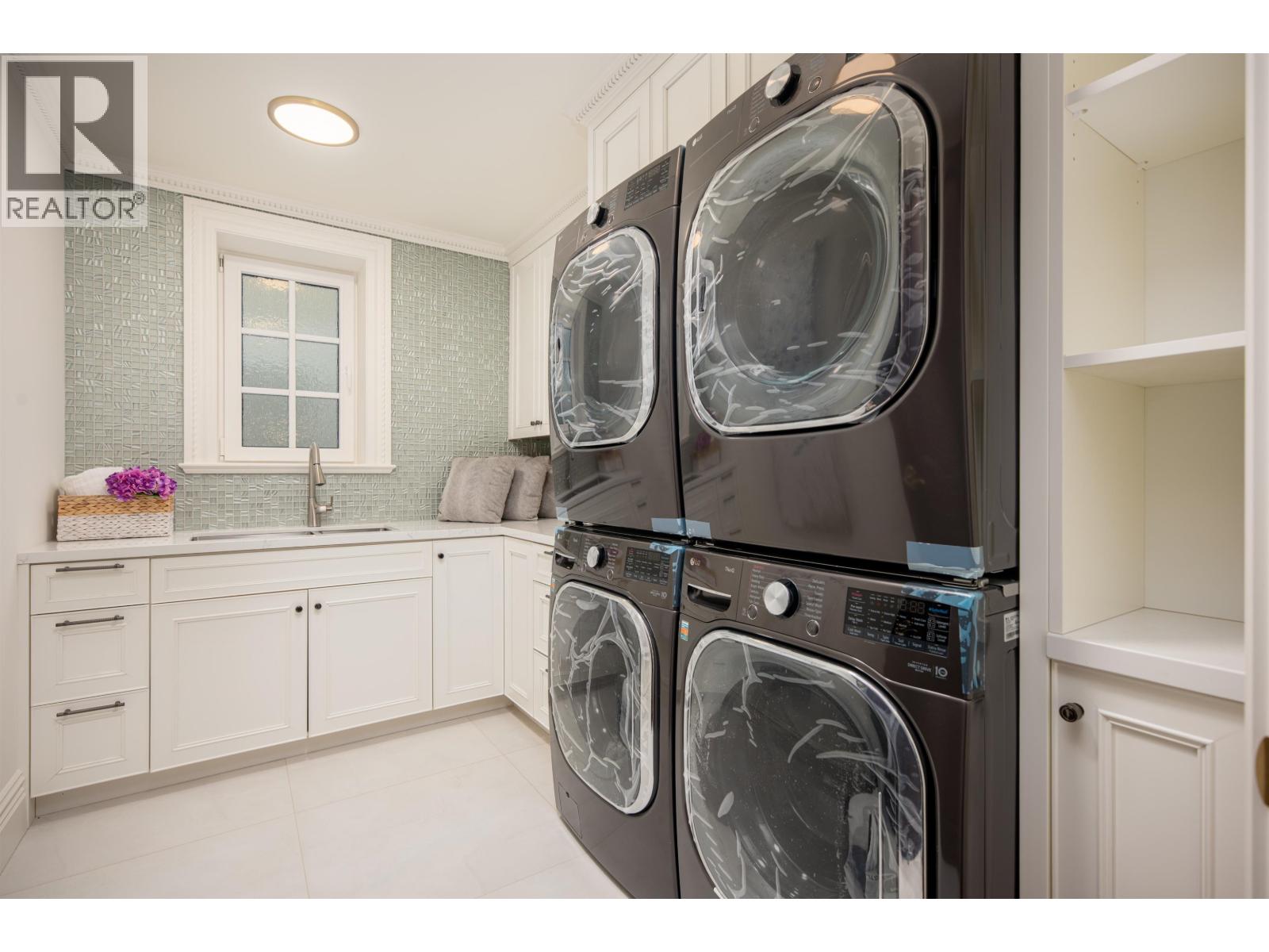 5662 CHANCELLOR BOULEVARD, Vancouver