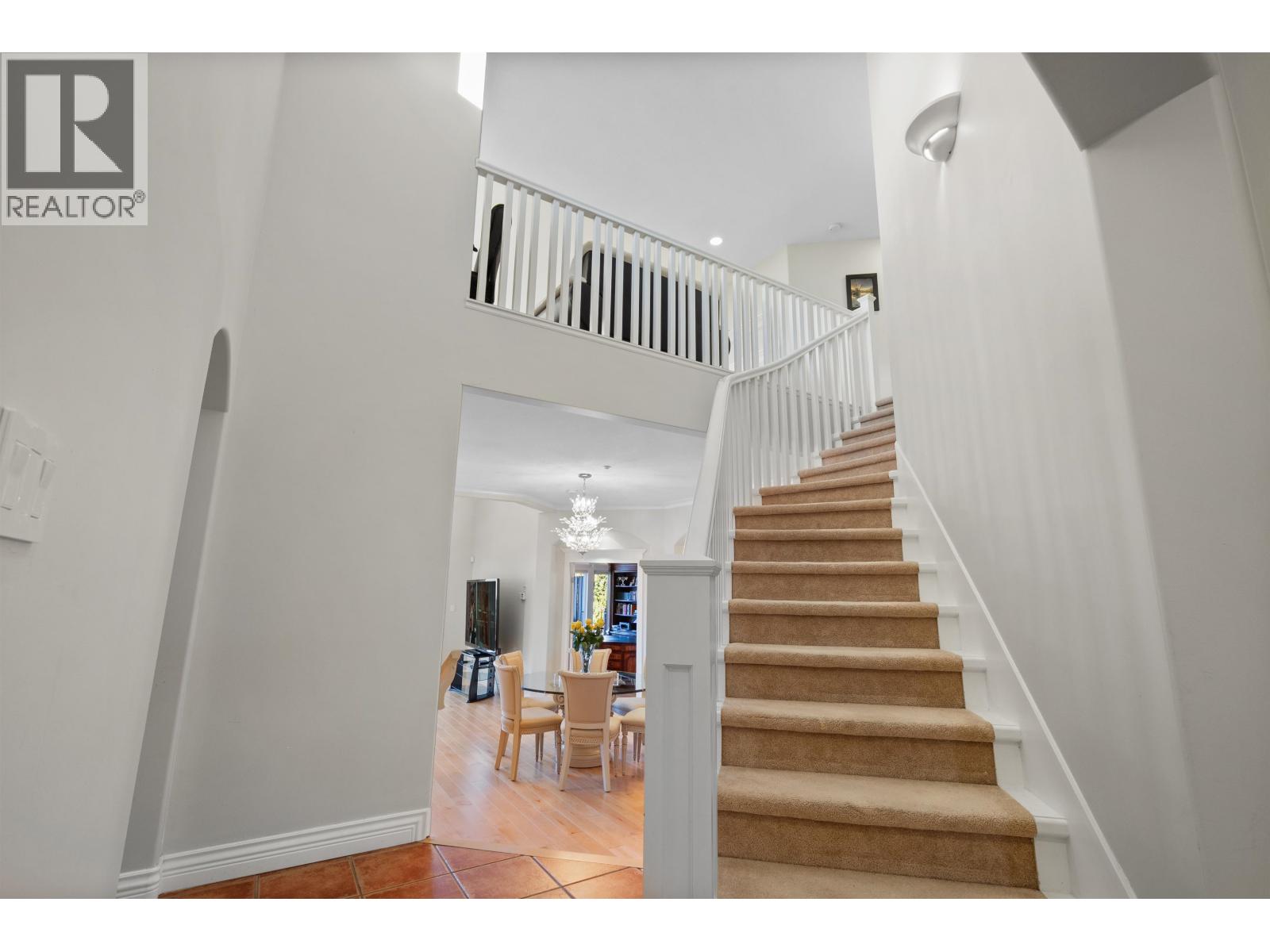 7 BEACH DRIVE, West Vancouver