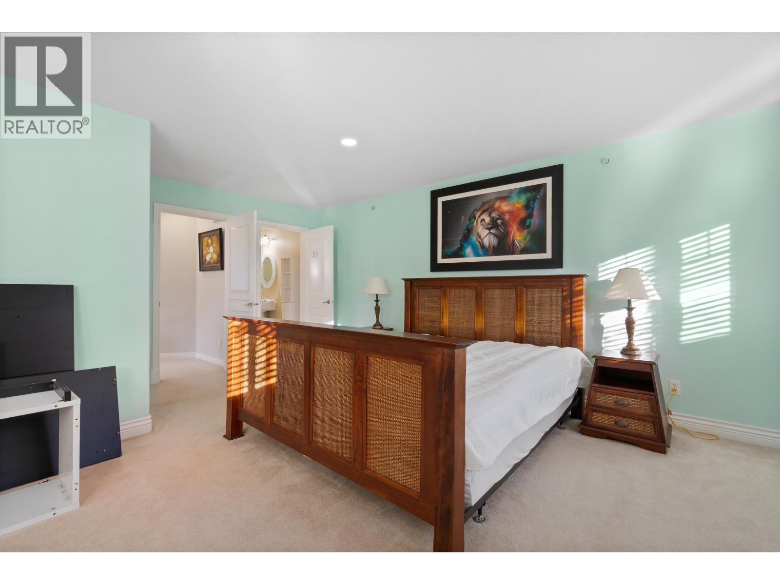 7 BEACH DRIVE, West Vancouver