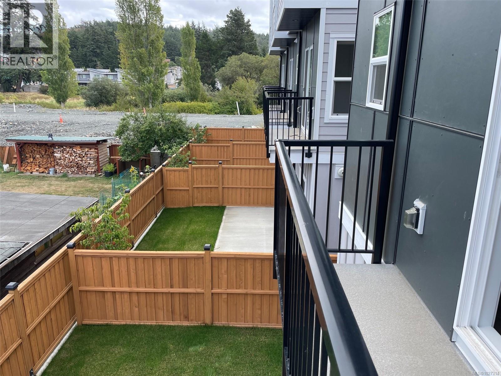  1203 Arcadiawood Court, Langford