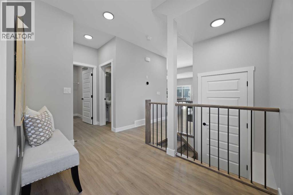 1414 Bayview Crescent SW - Photo 4 of 45, Airdrie, Alberta