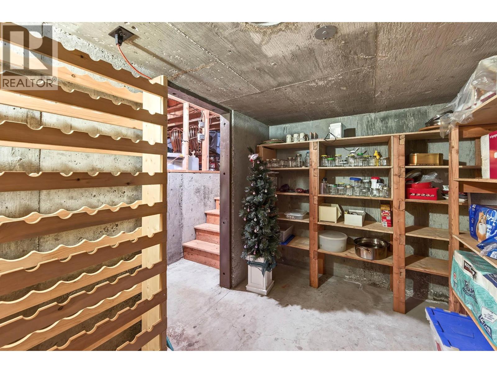 675 HUMPHREY ROAD - 50