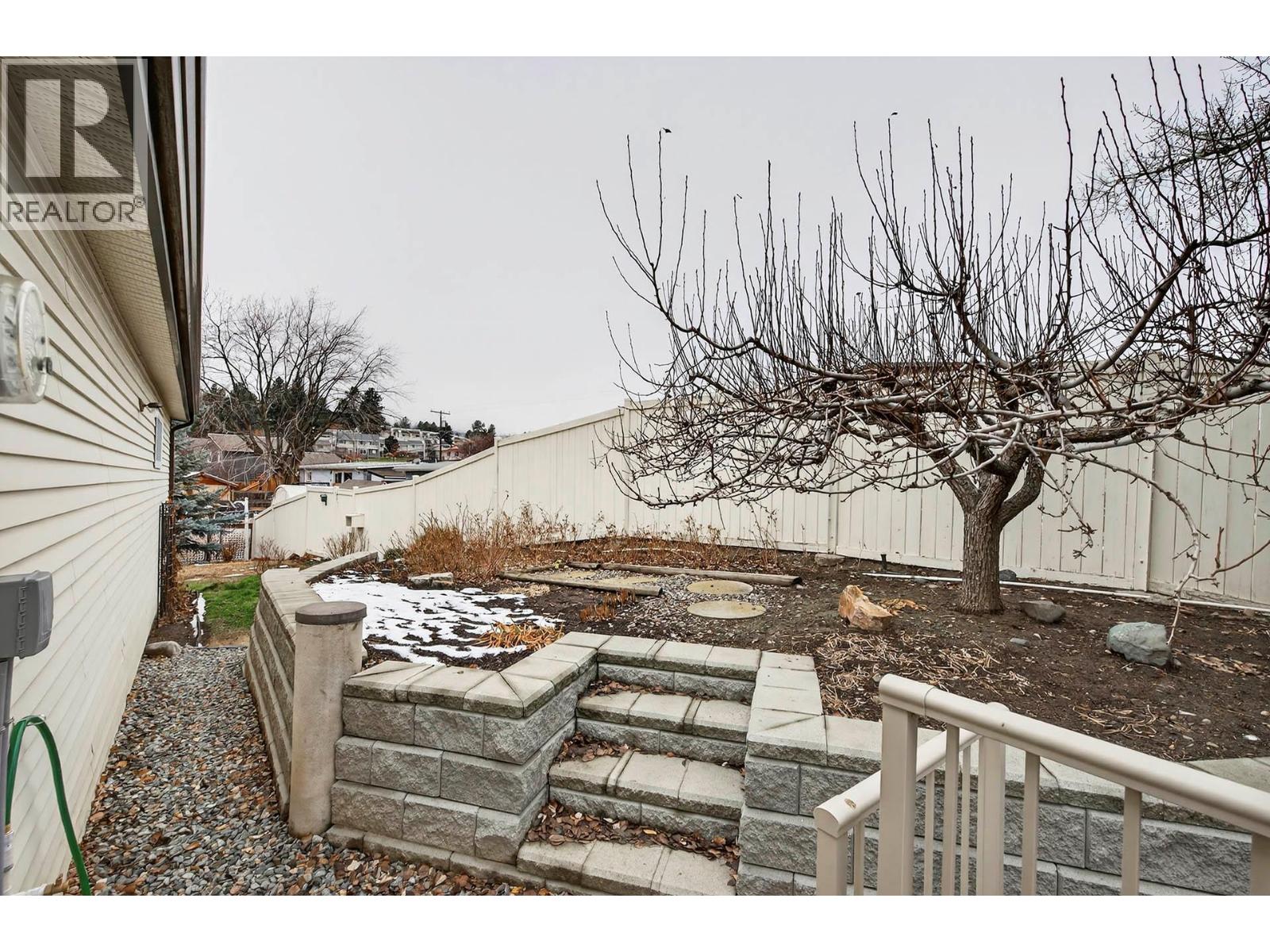 675 HUMPHREY ROAD - 72