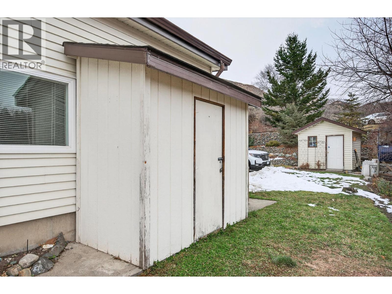 675 HUMPHREY ROAD - 79