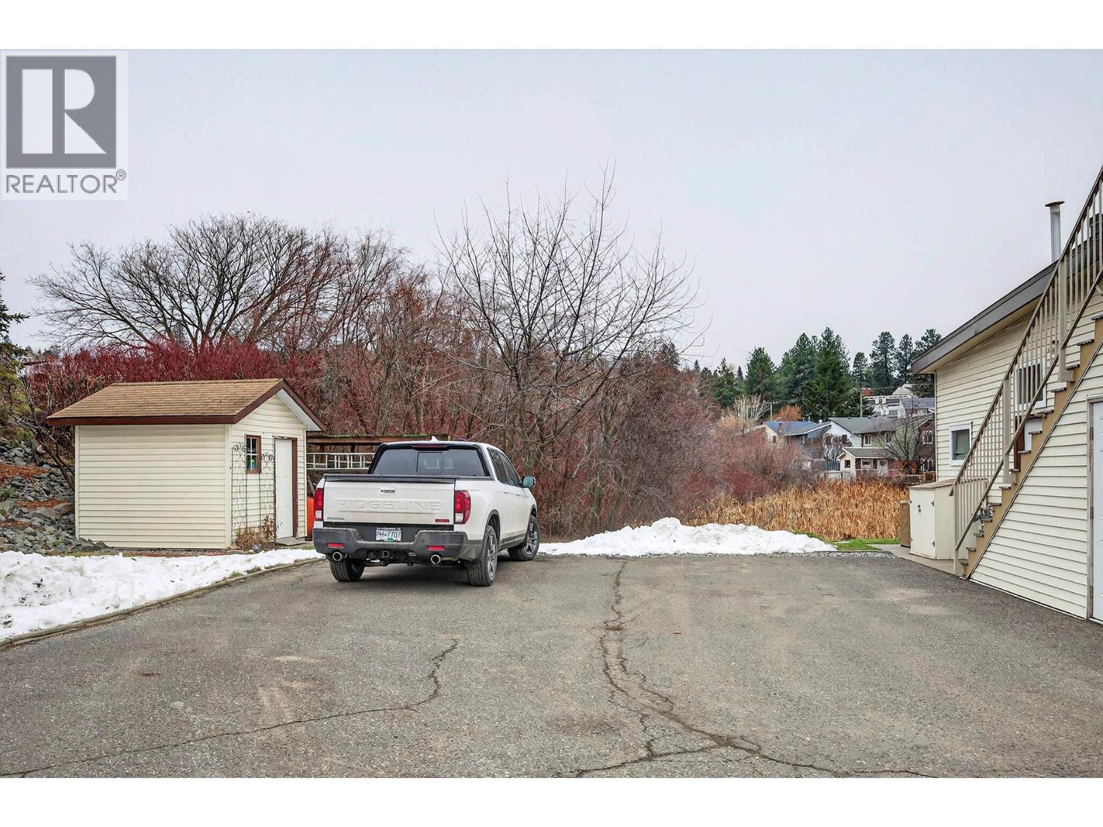 675 HUMPHREY ROAD - 70