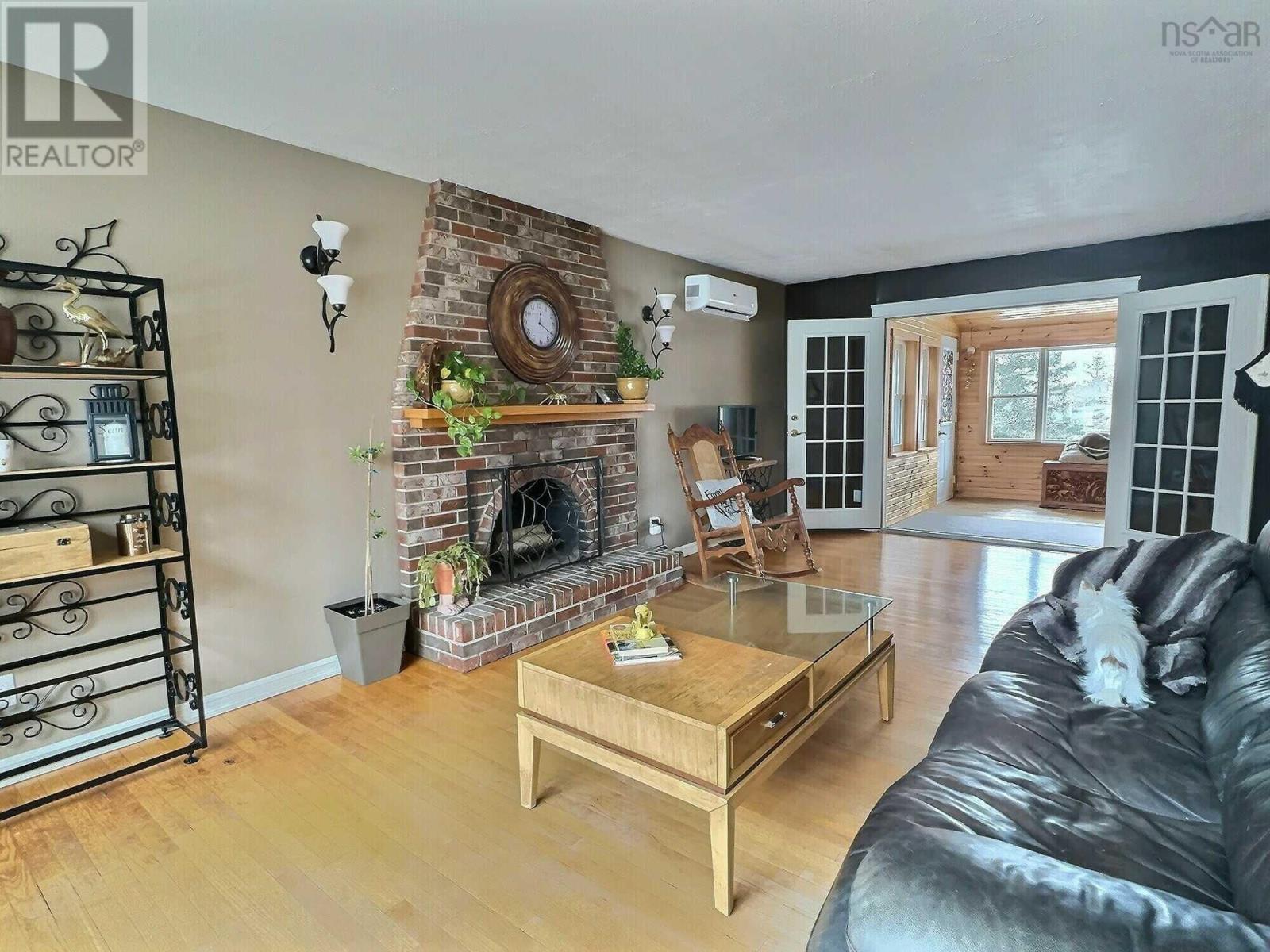 Property 3 of 14 of 1419 Ashdale Road