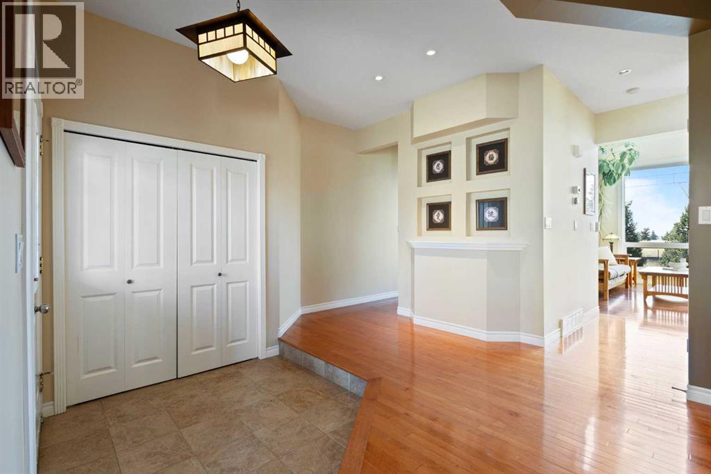 83 Hillview Road - Photo 3 of 48, Strathmore, Alberta