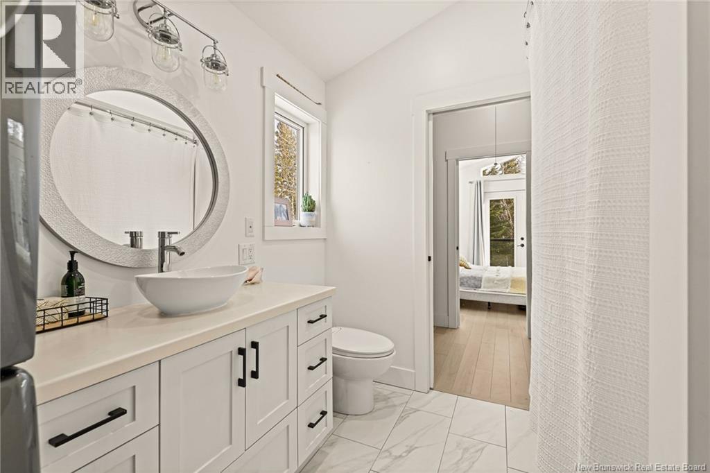 368 KAY ROAD - 33