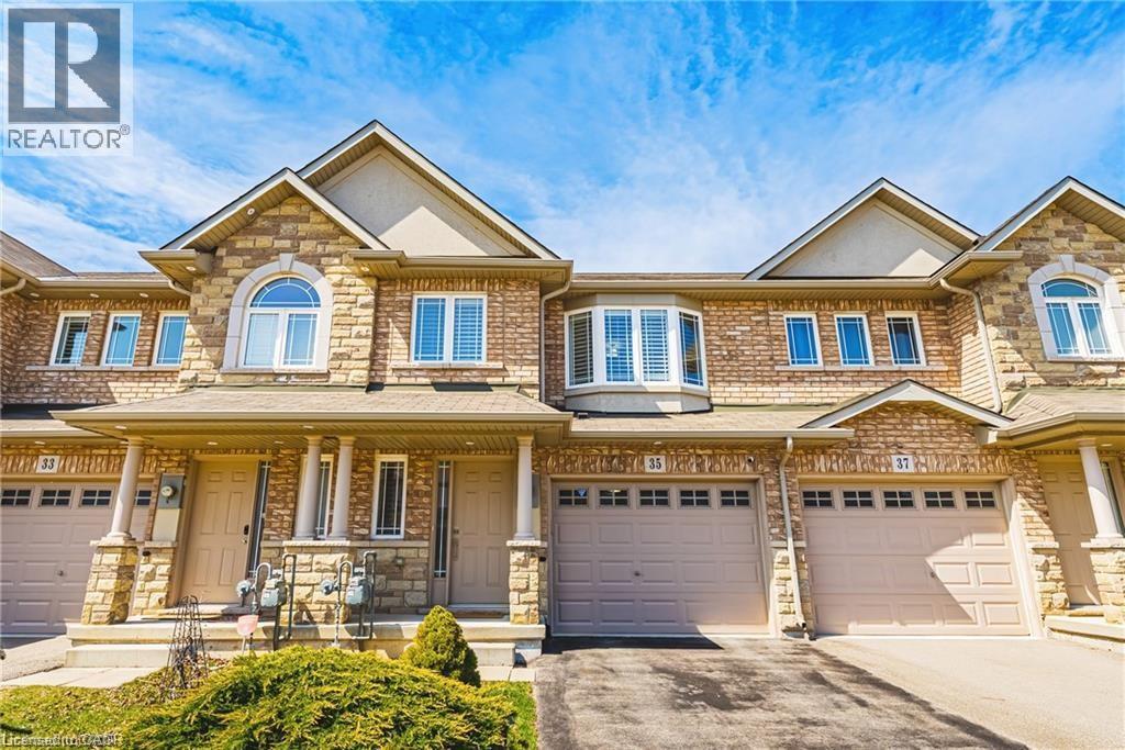 35 CHARLESWOOD Crescent