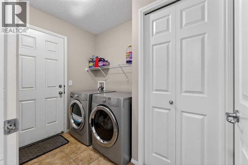 Single Family House for Sale in  Saddlecrest Crescent NE Saddle Ridge Calgary 