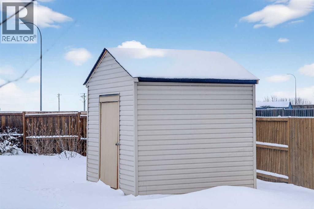 Single Family House for Sale in  Saddlecrest Crescent NE Saddle Ridge Calgary 