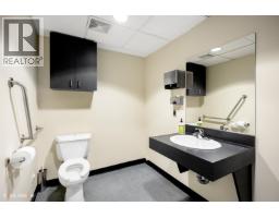100 131 E Columbia Street, New Westminster, BC V3L3V9 Photo 18