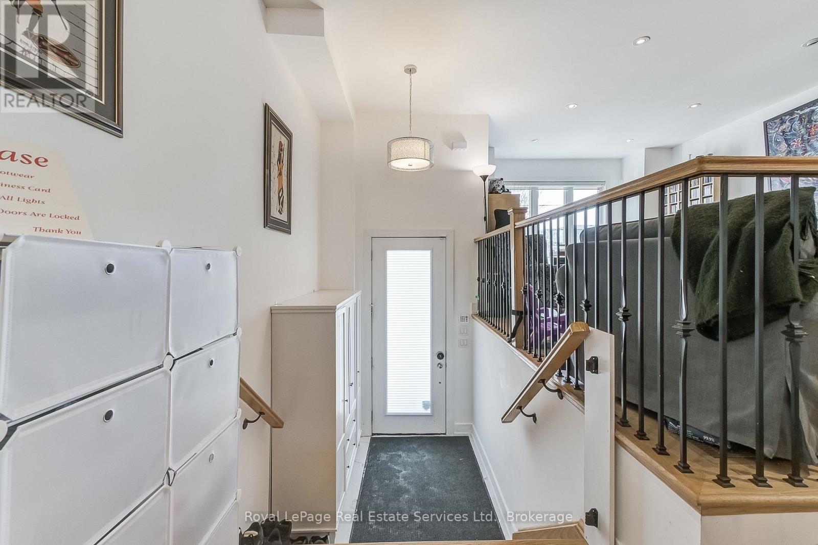 176 LEYTON AVENUE - 4