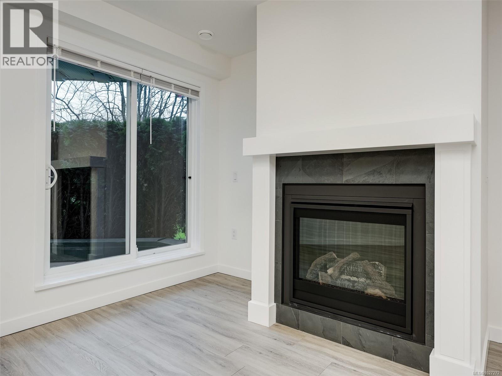 104 689 Bay Street, Victoria