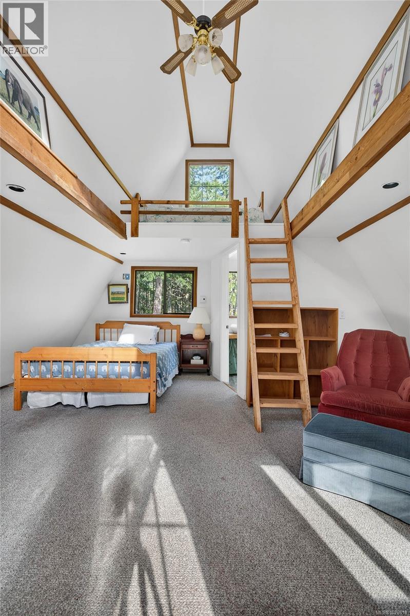  274 Trincomali Heights, Salt Spring