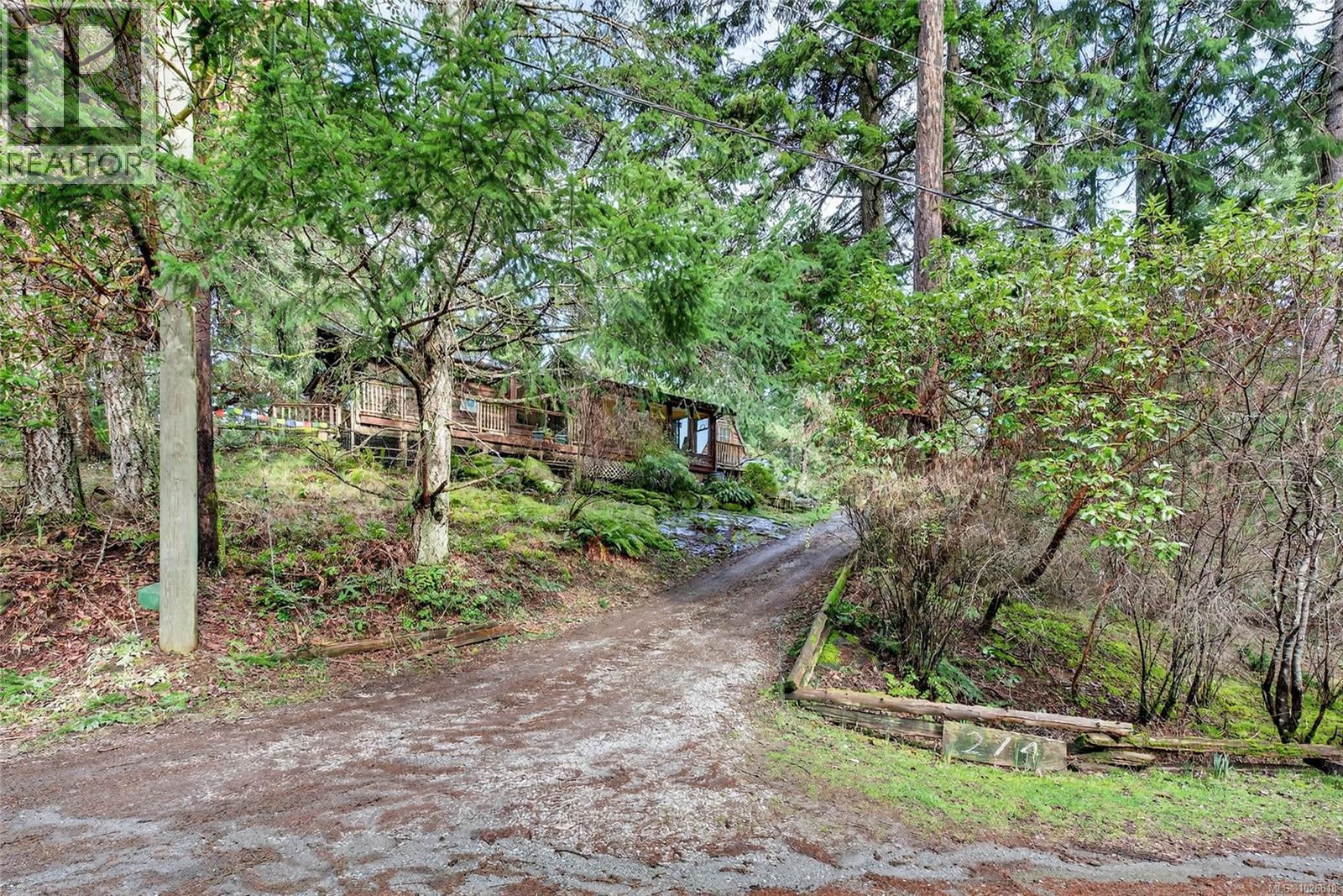 274 Trincomali Heights, Salt Spring