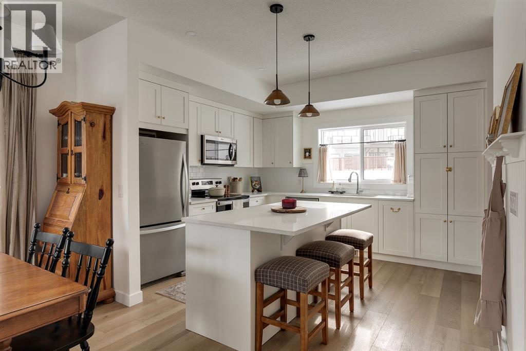 525 River Heights Drive, Cochrane