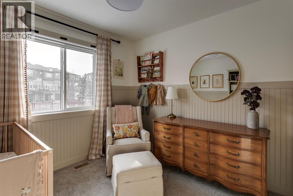 525 River Heights Drive, Cochrane