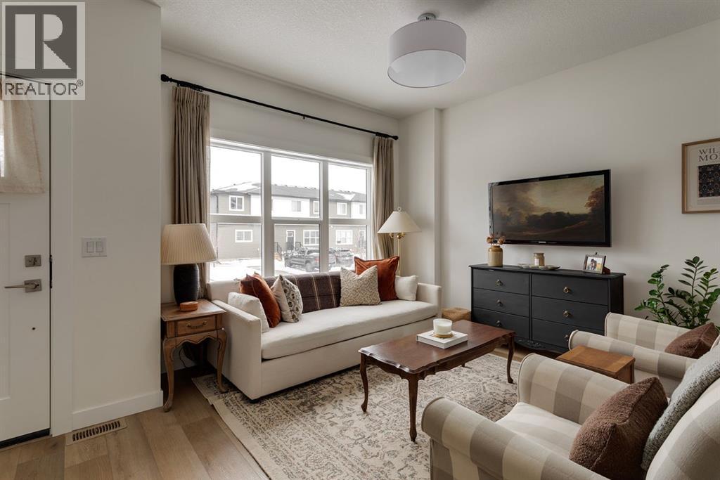 525 River Heights Drive, Cochrane