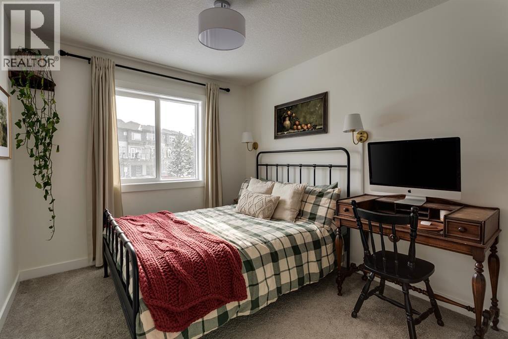 525 River Heights Drive, Cochrane