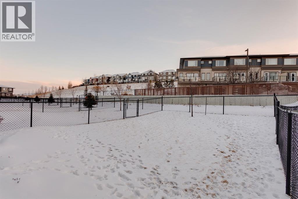 525 River Heights Drive, Cochrane