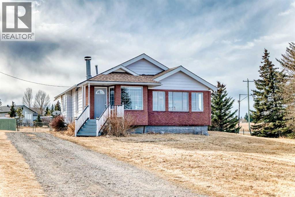 3 Cochrane Lake Trail - Photo 5 of 49, Cochrane Lake, Alberta