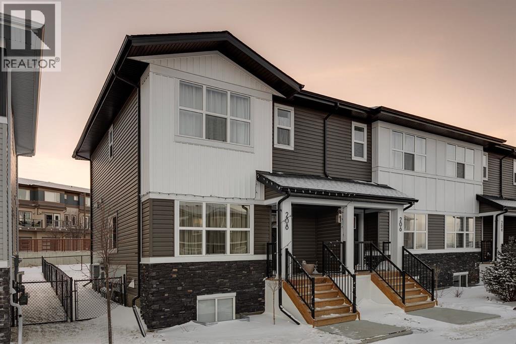 525 River Heights Drive, Cochrane