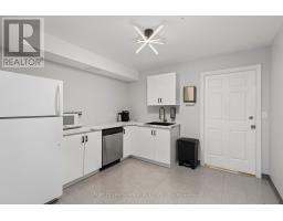 215 - 35 Bridge Street, Prince Edward County, ON K0K2T0 Photo 6
