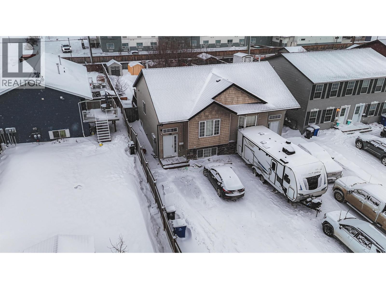 8413 87 STREET - 3
