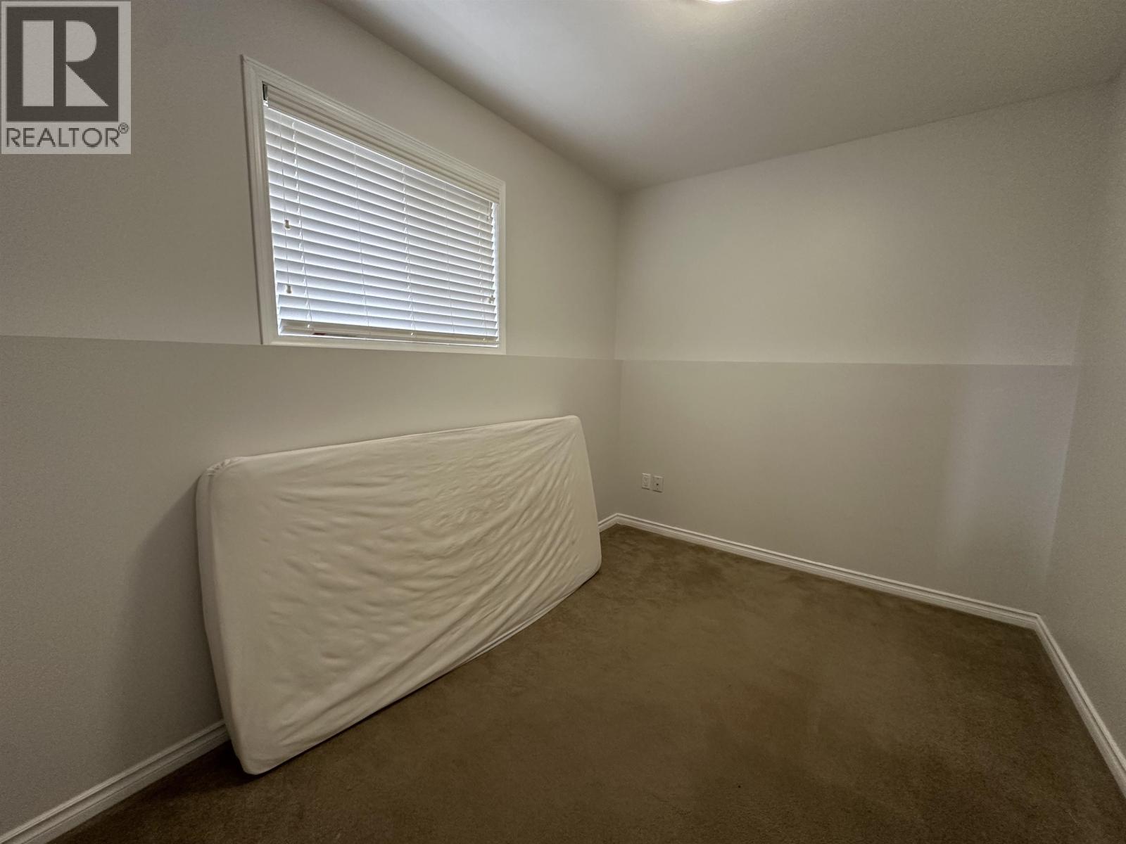 8413 87 STREET - 23