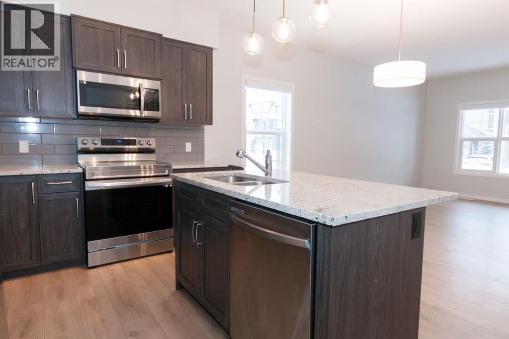 250 Fireside View, Cochrane