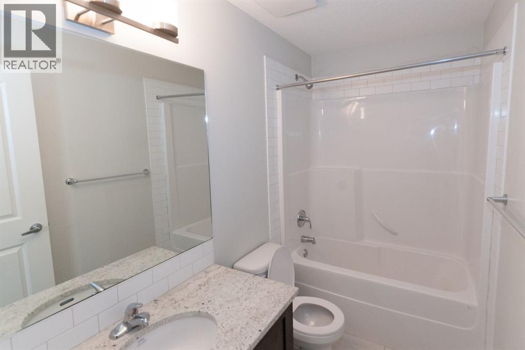 250 Fireside View, Cochrane