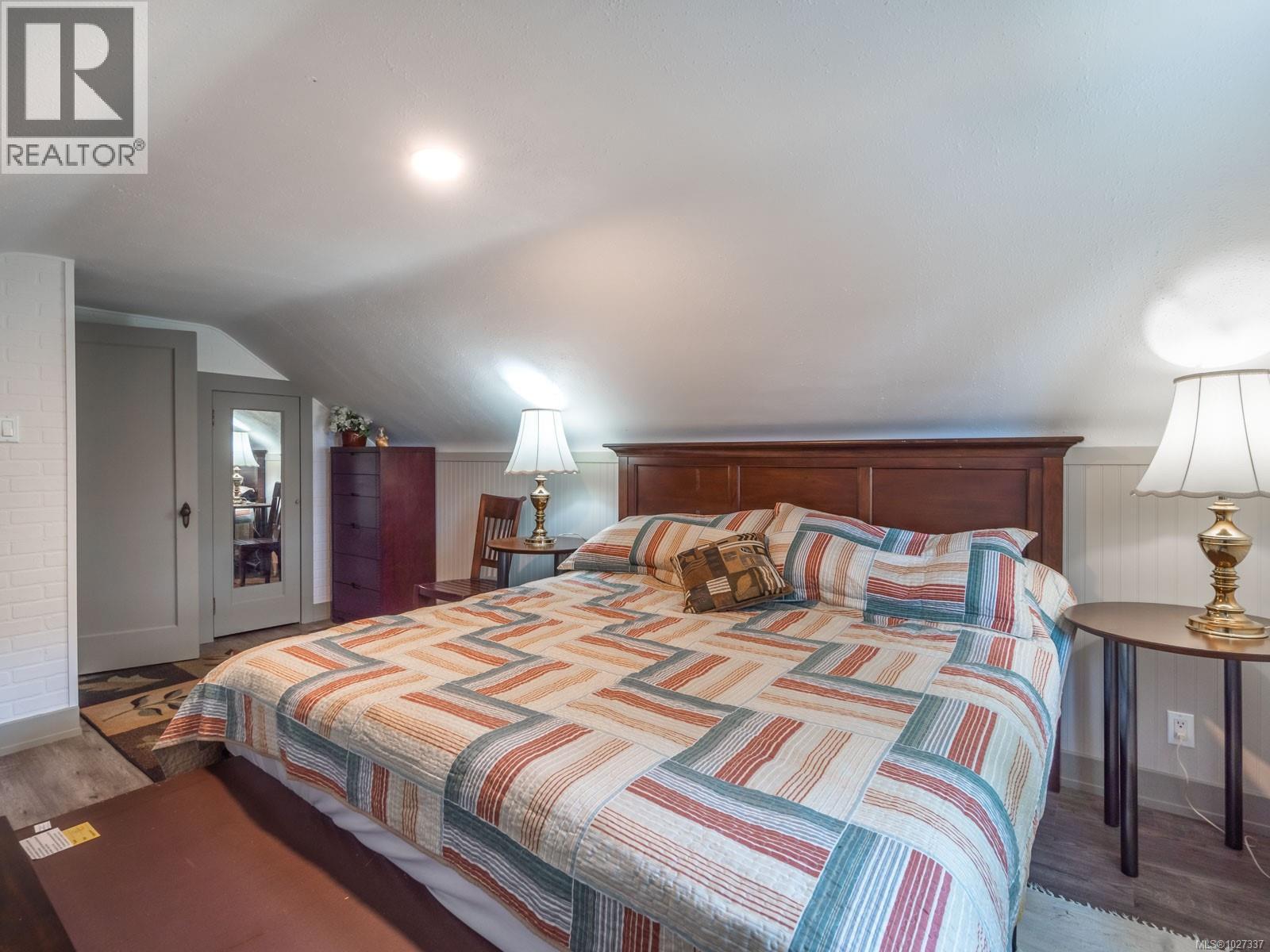 7261 LANTZVILLE RD - 14