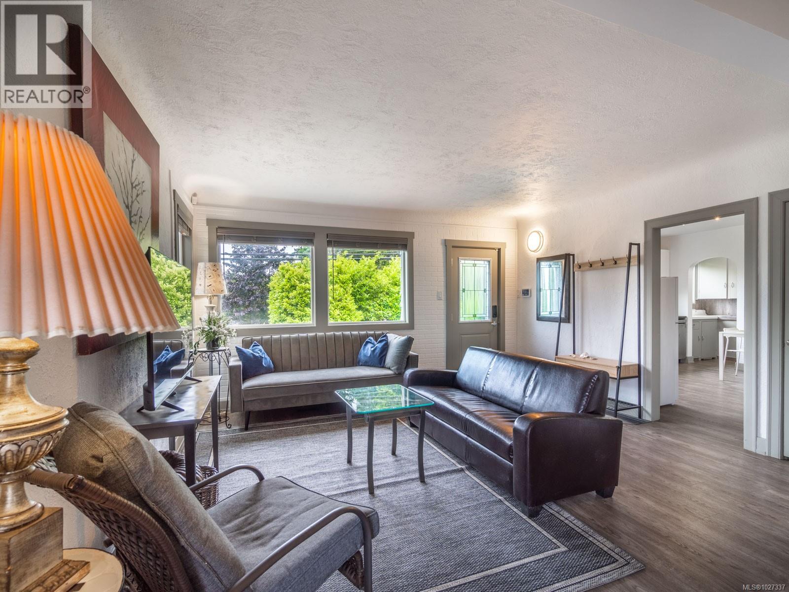 7261 LANTZVILLE RD - 15