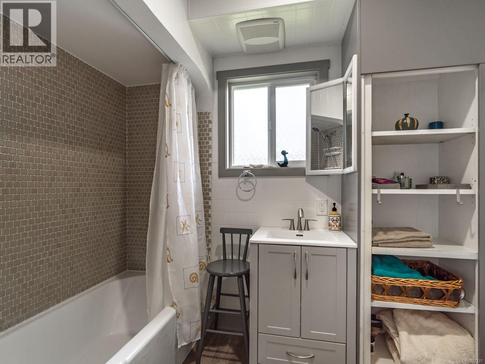 7261 LANTZVILLE RD - 16