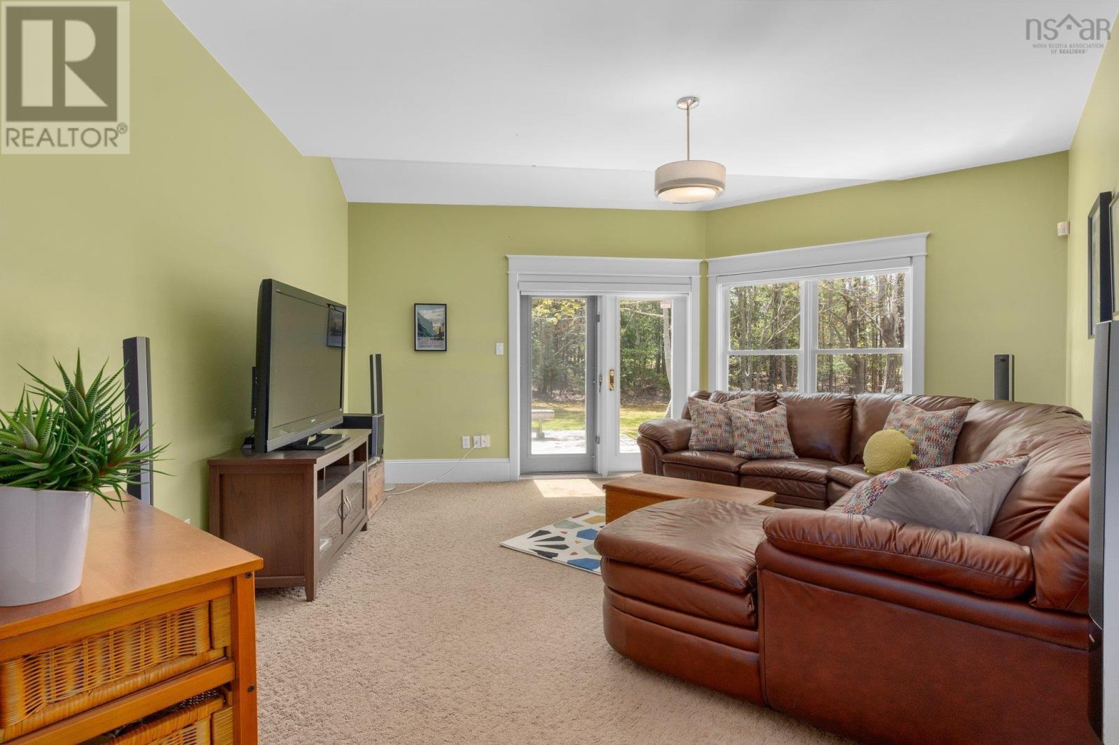 Property 23 of 47 of 20 Oakley Avenue