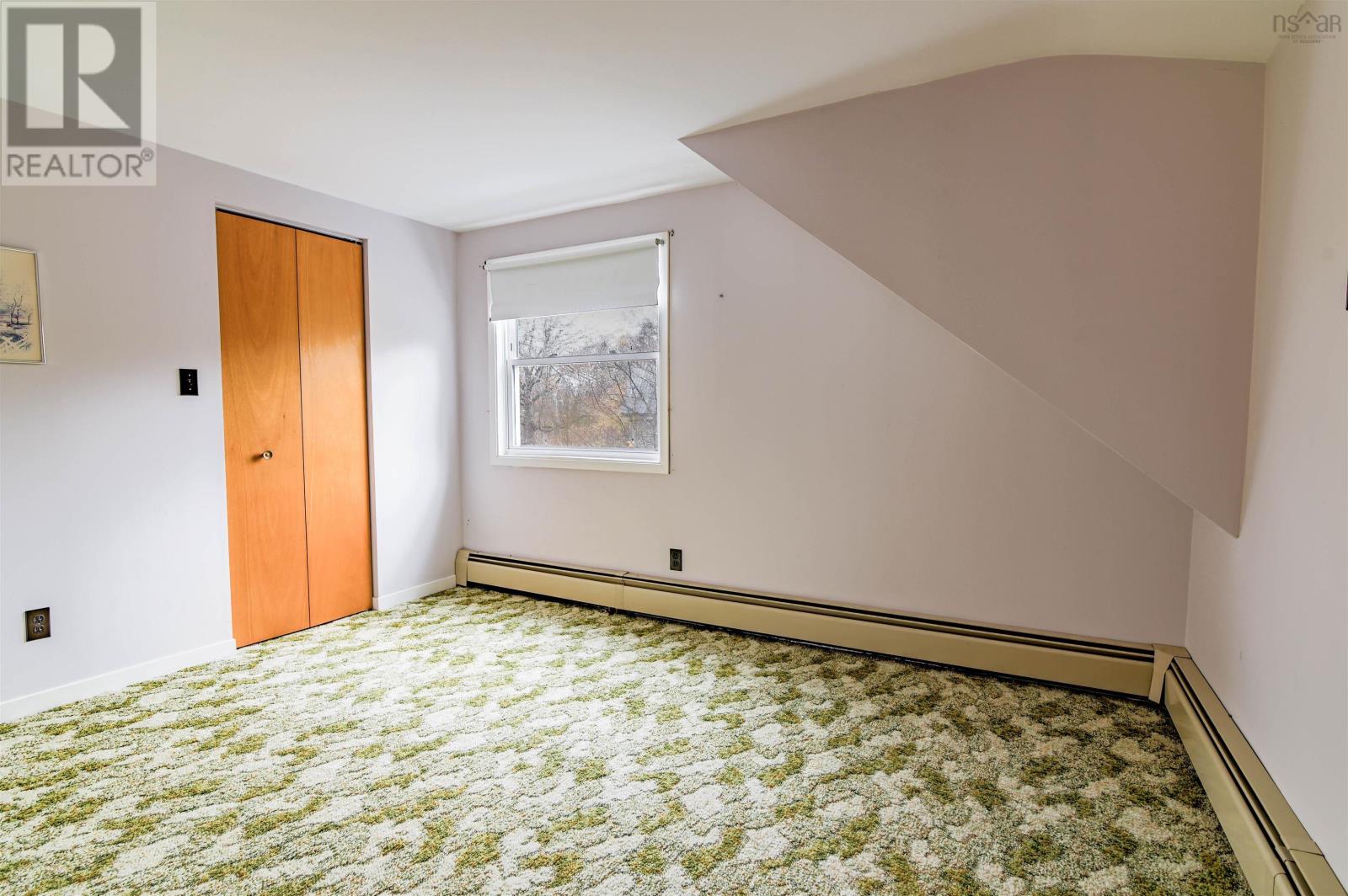 Property 36 of 49 of 4022 Aylesford Rd