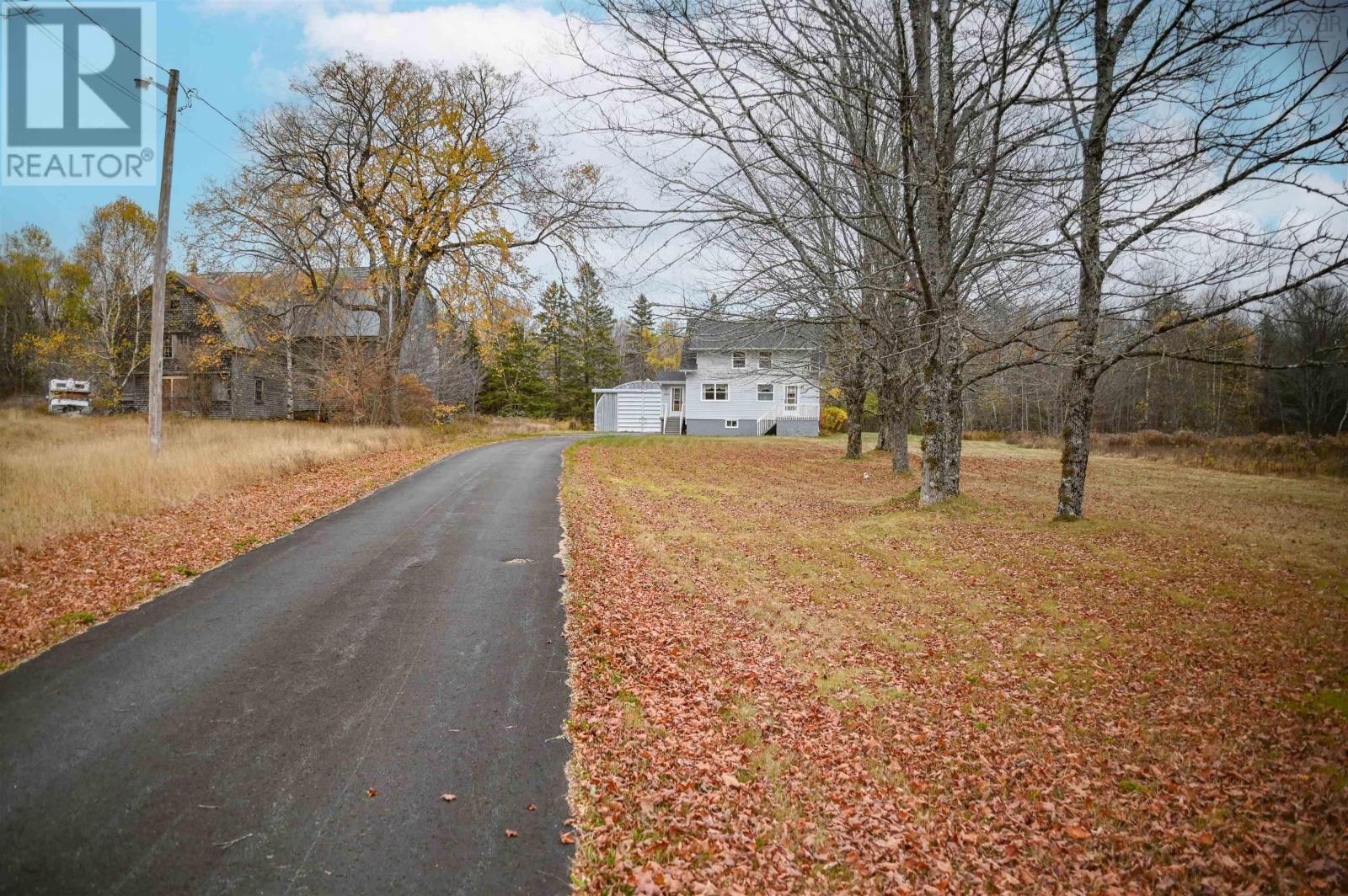 Property 41 of 49 of 4022 Aylesford Rd